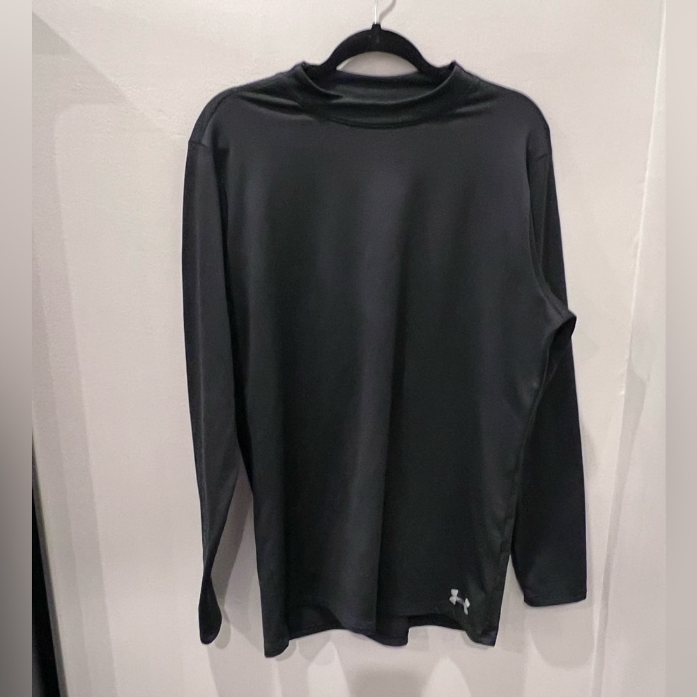 Men’s Under Armour Coldgear Fitted Mock long sleeved shirt, size XL
